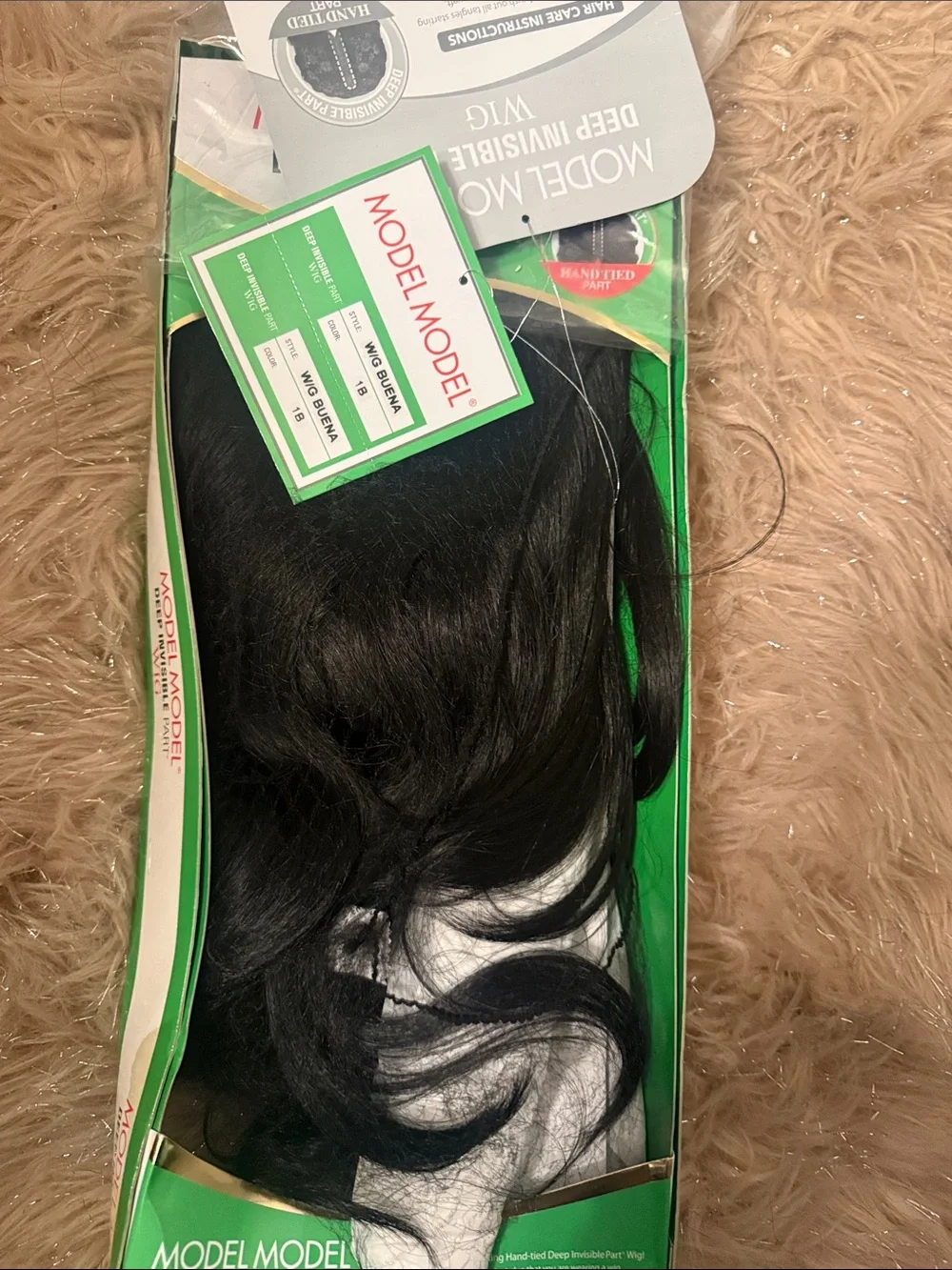 MODEL MODEL Deep Invisible Part Wig - Black - Buena